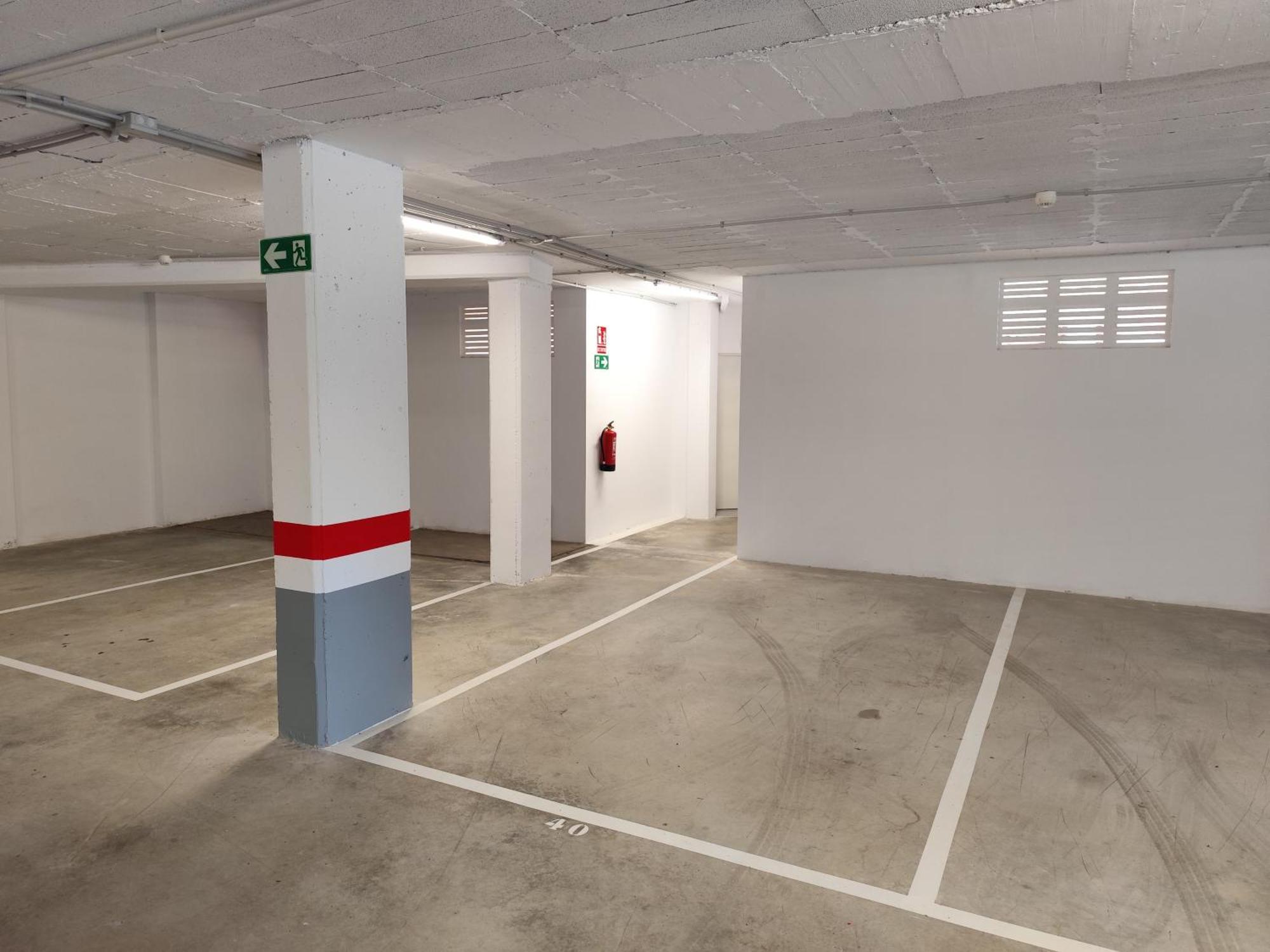 Home In Castro Con Parking 카스트로우르디알레스 외부 사진